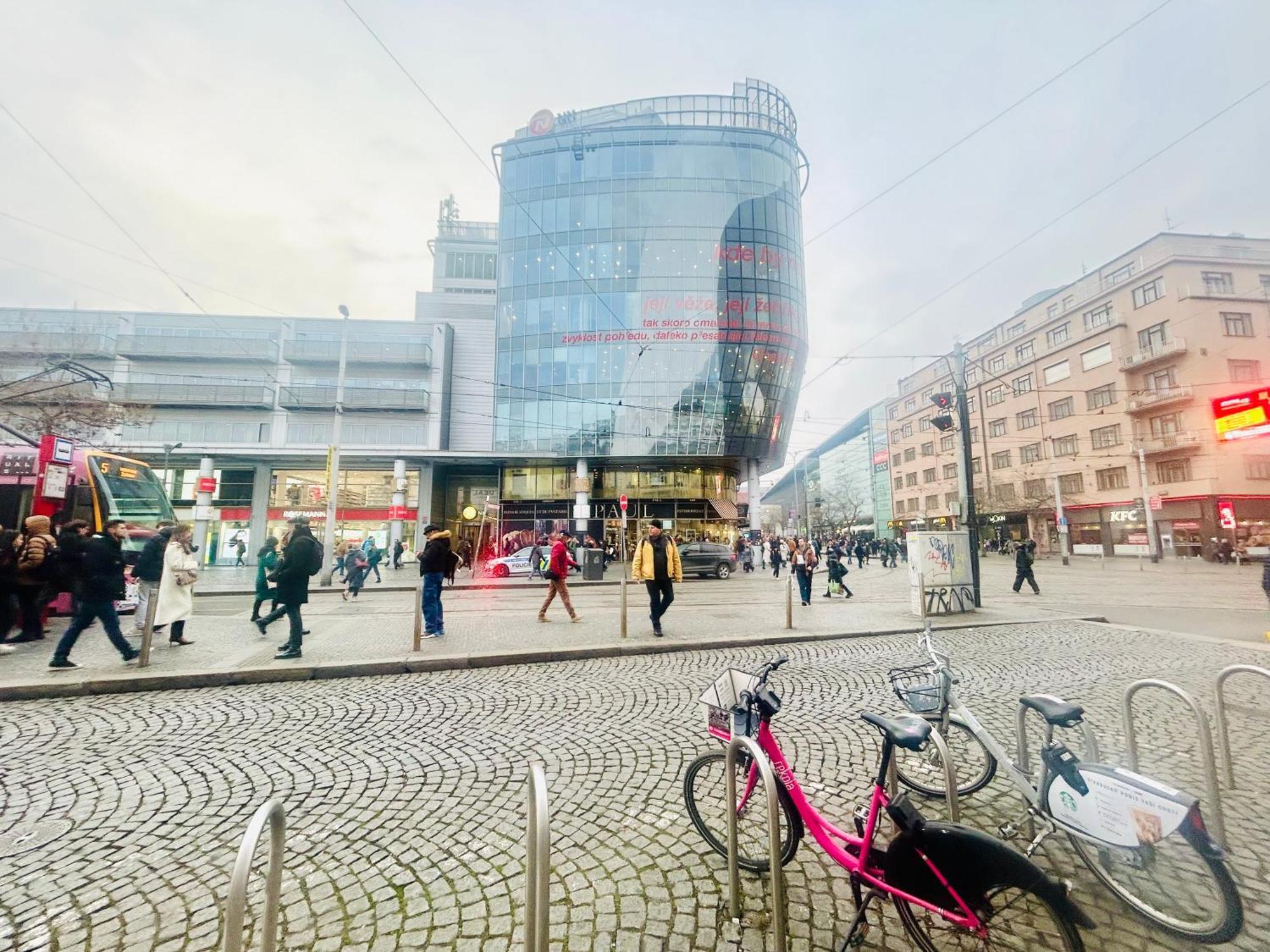 Retro Style In Centrum Andel